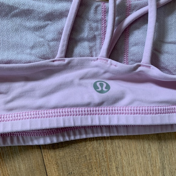Lululemon bra in light pink. - Picture 3 of 4